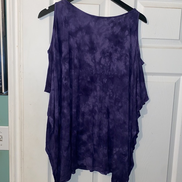 3/$30 Y2K Guess Top - Picture 4 of 10